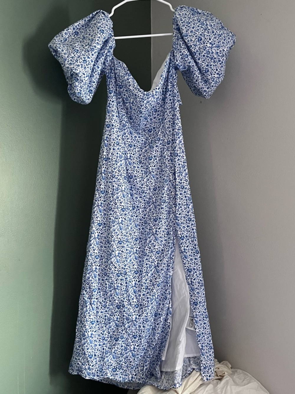 H&M Floral Puff-Sleeve Maxi Dress
